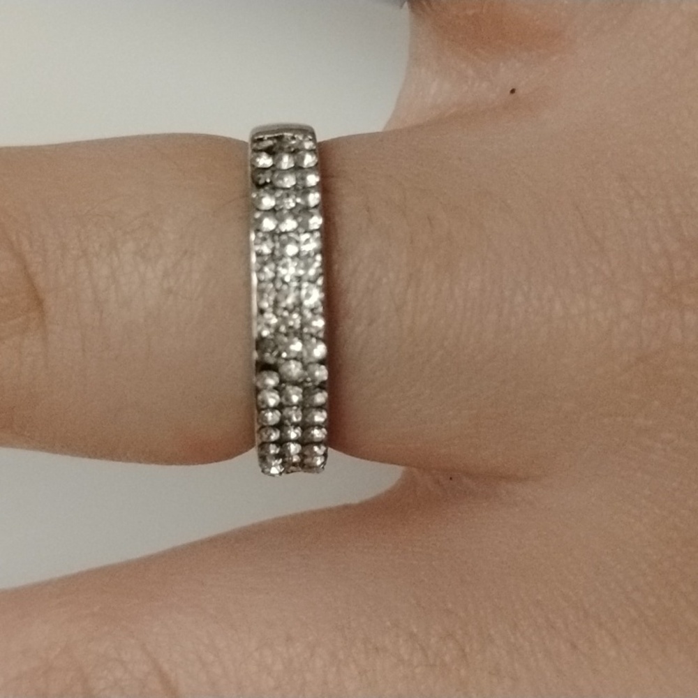 JEWELRY - Picture 6 of 6
